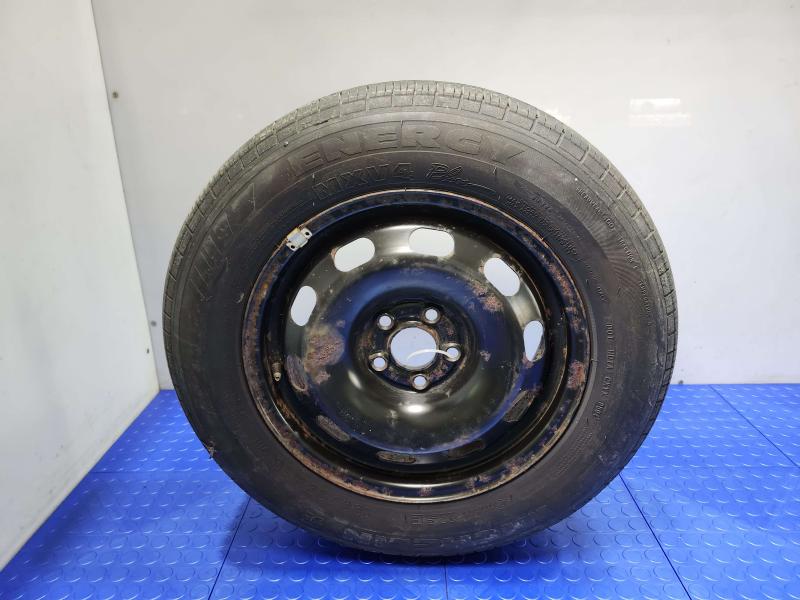 2005 Volkswagen Jetta Wheel
