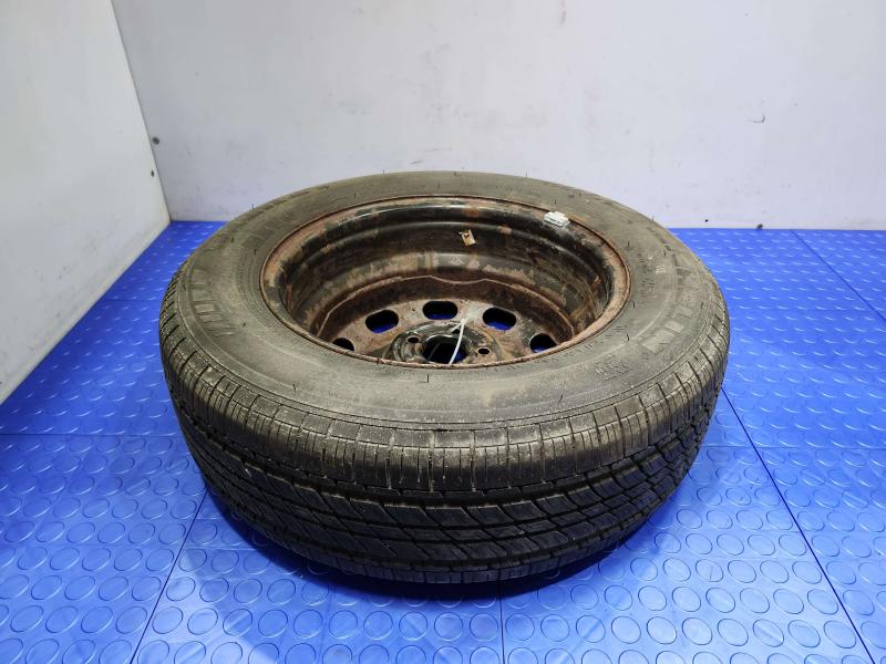 2005 Volkswagen Jetta Wheel