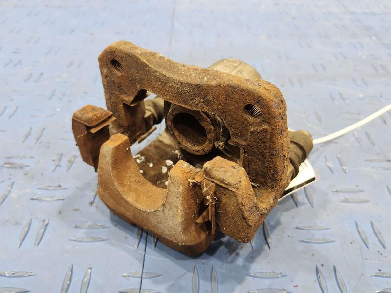 2007 Toyota RAV4 Caliper