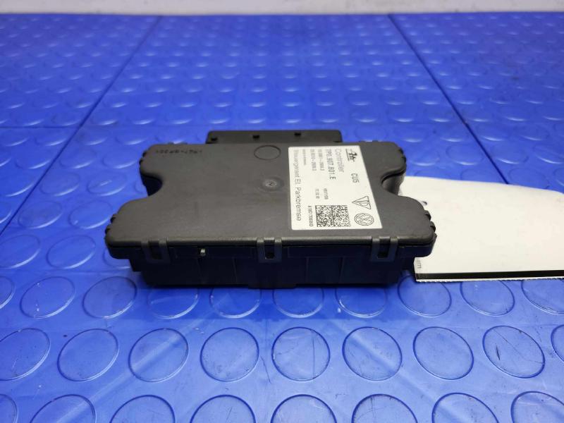 2011 Volkswagen Touareg Chassis Brain Box