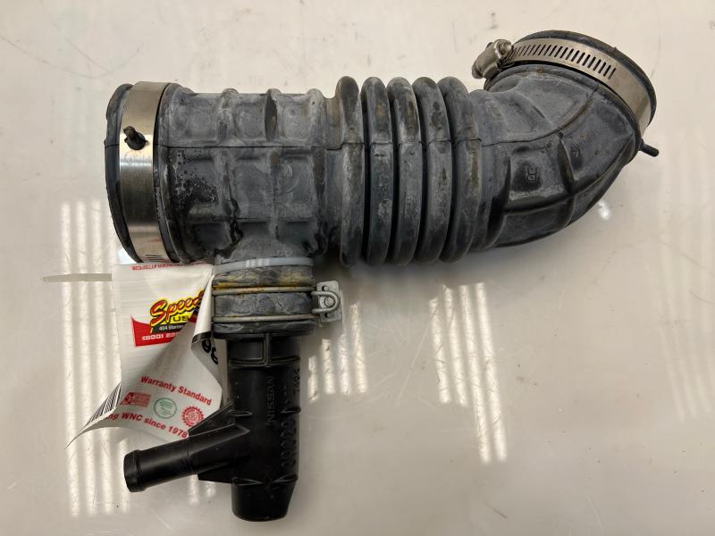 2013 - 2019 Nissan Sentra 1.8L Engine Air Intake Hose Front Duct OEM 16576-3RC2A