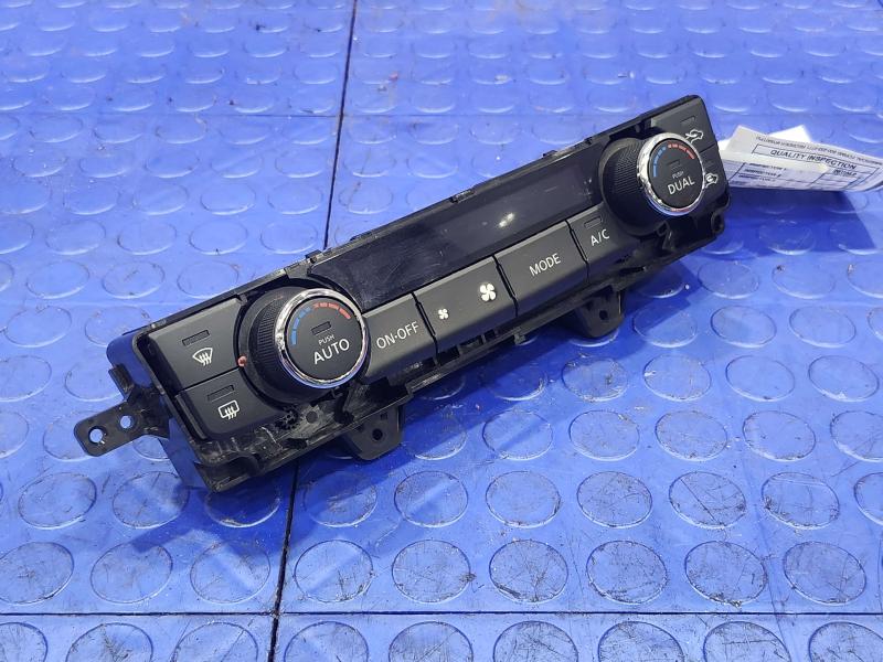 2018 Nissan Maxima Heater A/C Control