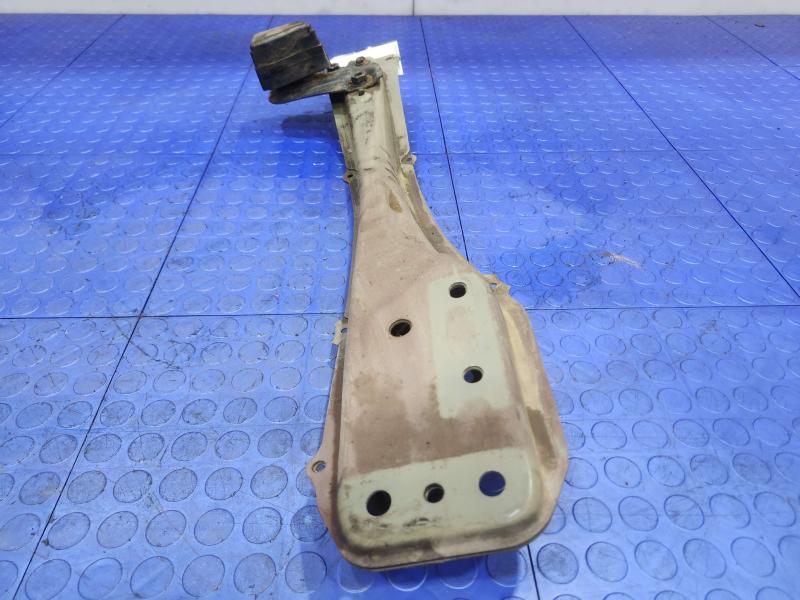 2011 Toyota Corolla Crossmember/Cradle/Undercarria