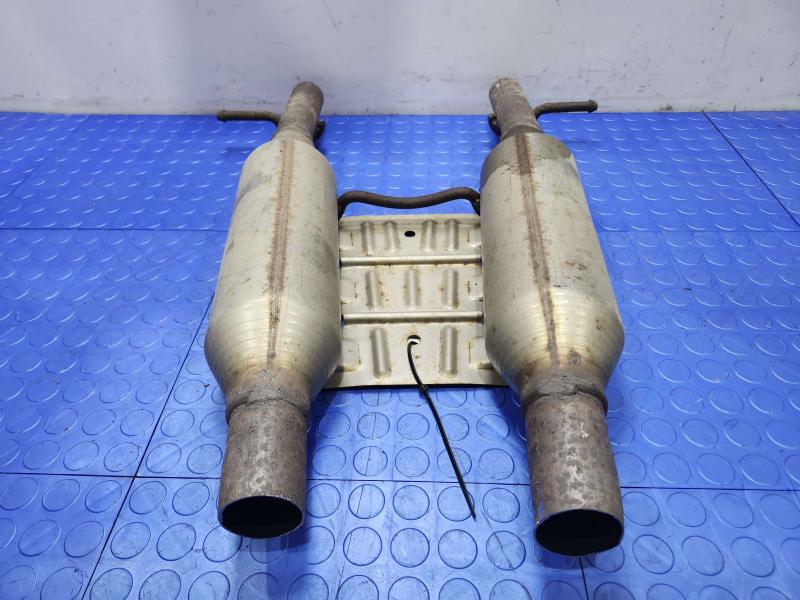 2015 Infiniti Q50 Muffler