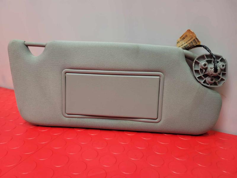 2006 Chevrolet Impala Sun Visor