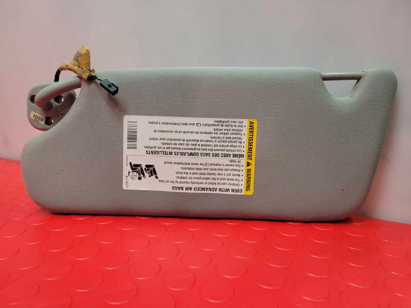 2006 Chevrolet Impala Sun Visor