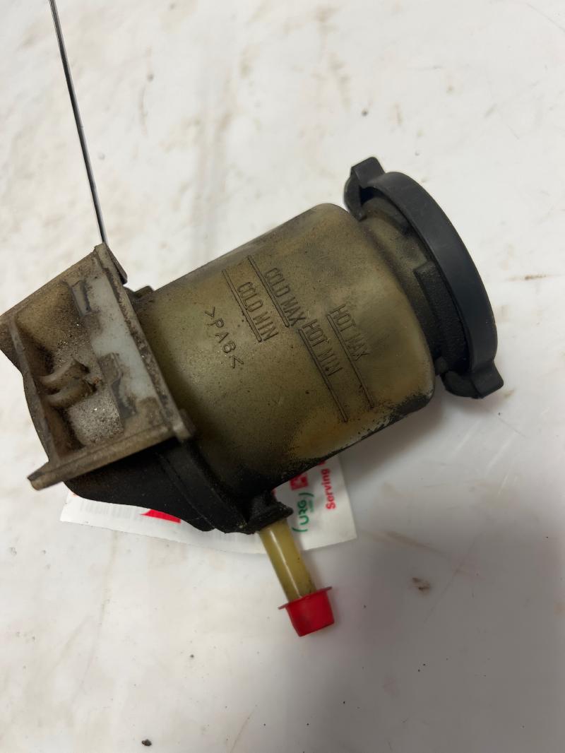 2003 - 2008 Toyota Corolla Power Steering Fluid Reservoir OEM 4436002070