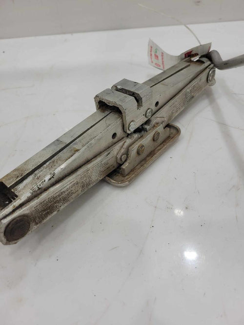 1996 Nissan 300ZX Jack Assembly