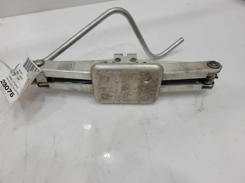 1996 Nissan 300ZX Jack Assembly