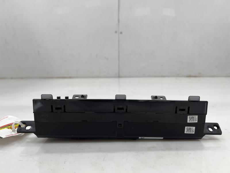 2013 Subaru Crosstrek Info-Gps-Tv Screen