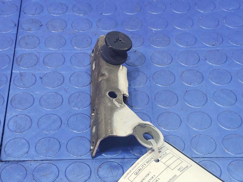 2013 Dodge Durango Hood Hinge