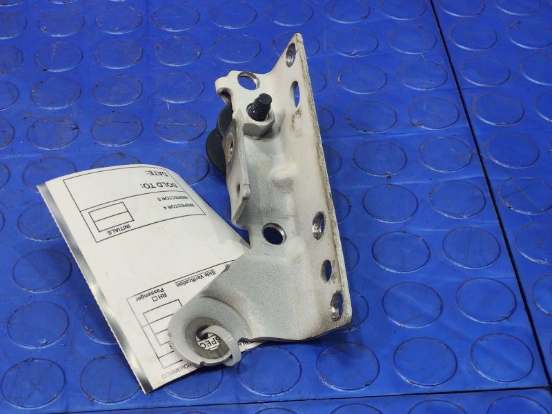 2013 Dodge Durango Hood Hinge
