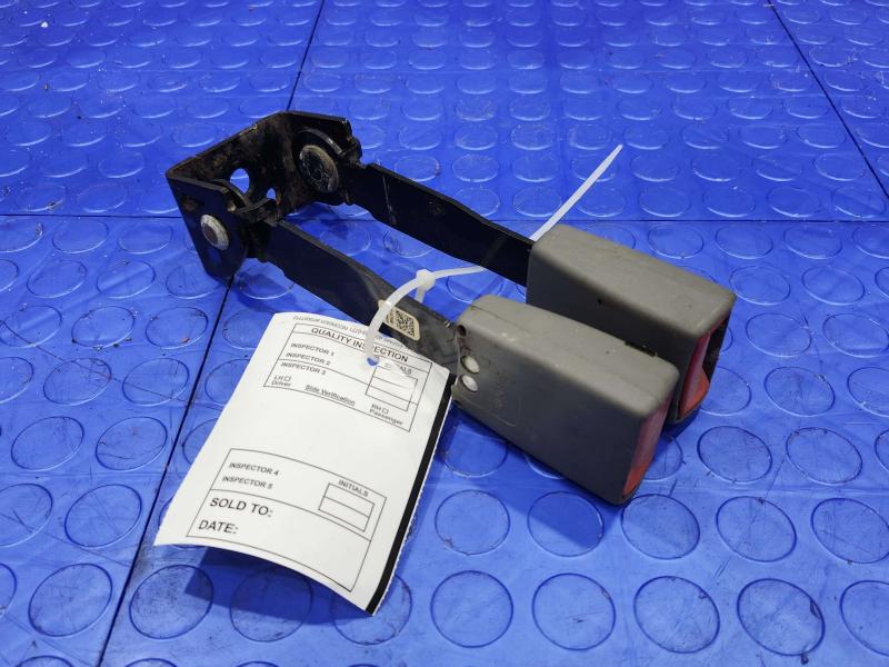 2017 Chevrolet Silverado 2500 Rear Seat Belt