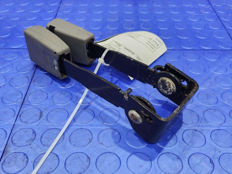 2017 Chevrolet Silverado 2500 Rear Seat Belt