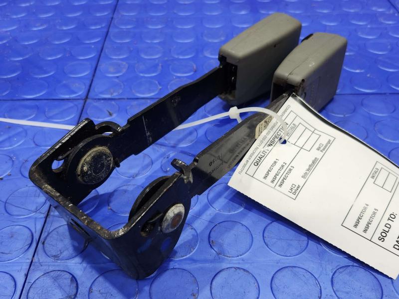 2017 Chevrolet Silverado 2500 Rear Seat Belt
