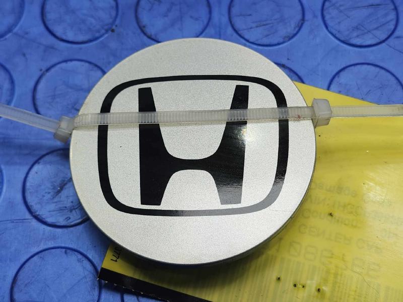 2009 Honda Accord Center Cap