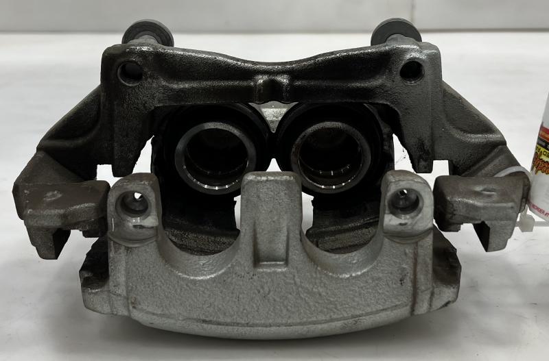 2015 - 2020 Ford Edge Front Brake Caliper Assembly RH Passenger Side OEM E1GZ2B120A