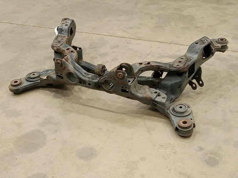 2015 Ford Taurus Crossmember/Cradle/Undercarria