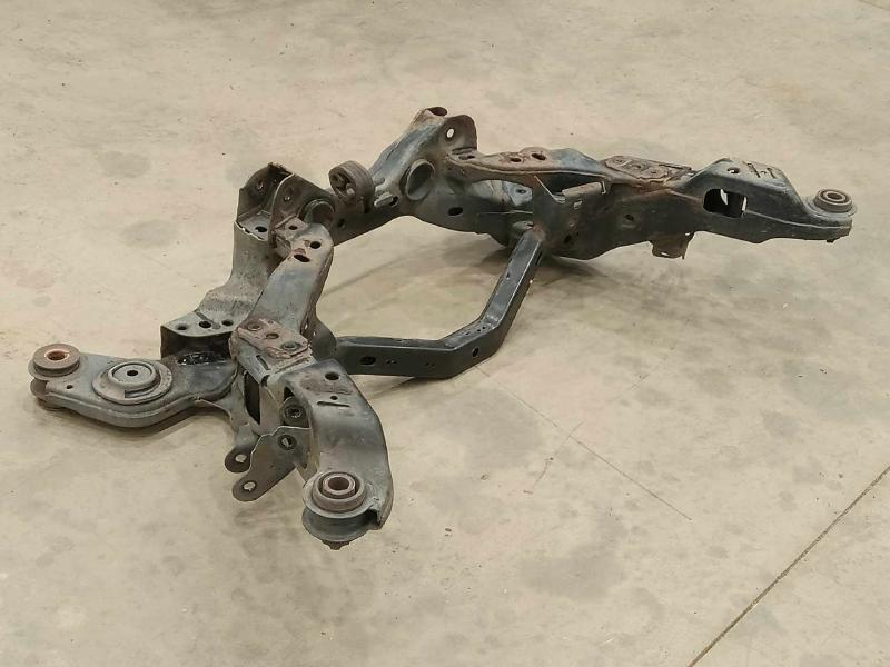 2015 Ford Taurus Crossmember/Cradle/Undercarria