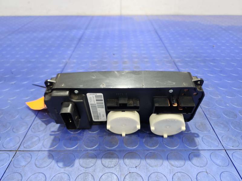 2007 Dodge Grand Caravan Heater A/C Control