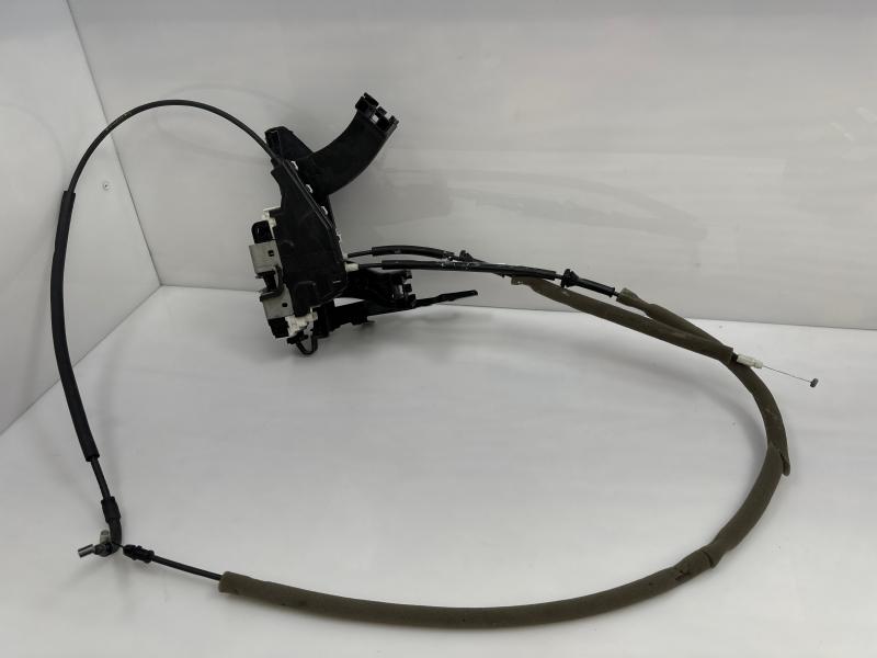 2017 Chrysler Pacifica Front Door Latch