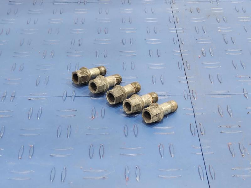 2012 Audi TT Lug Nuts