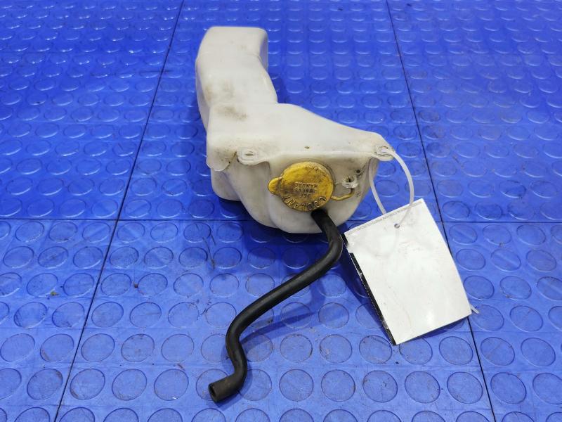 2000-2004 Subaru Outback 2.5L Radiator Engine Coolant Overflow Reservoir OEM 45150AE00A