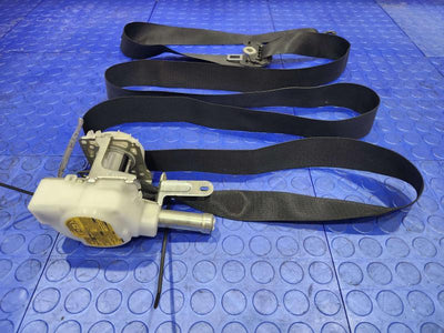2017 Toyota Prius Front Seat Belt