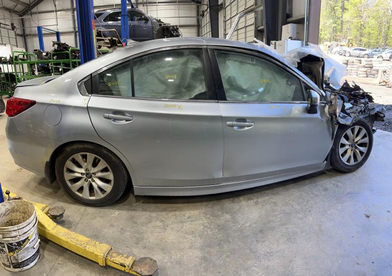 2016 Subaru Legacy Front Door Latch