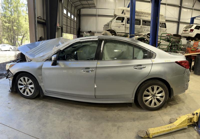 2016 Subaru Legacy Air Bag