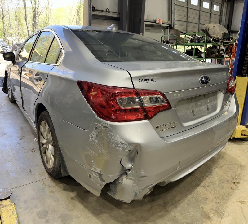 2016 Subaru Legacy Front Door Latch