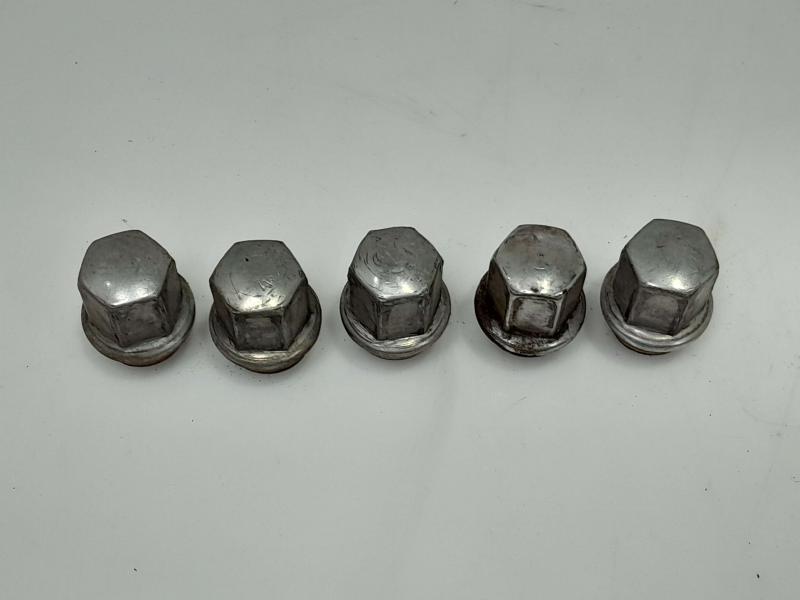 2015 Ram 1500 Lug Nuts