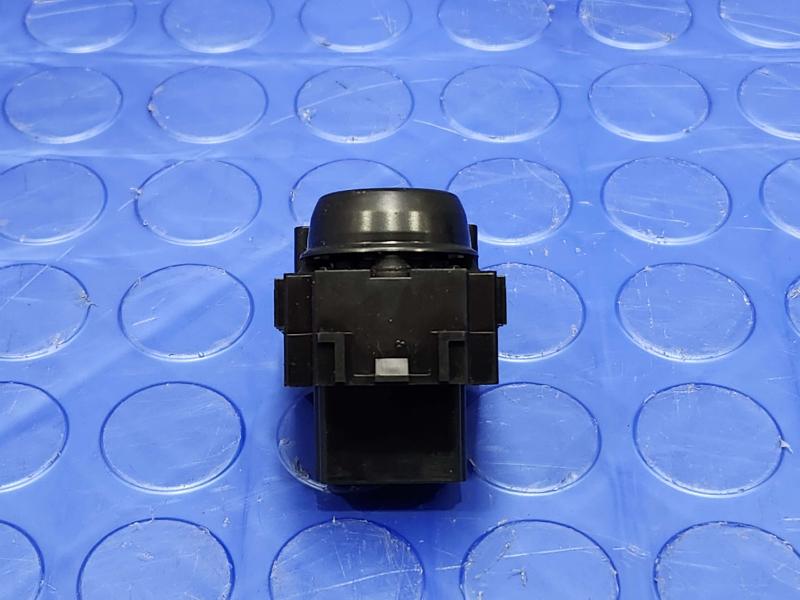 2025 Nissan Versa Door Switch Front