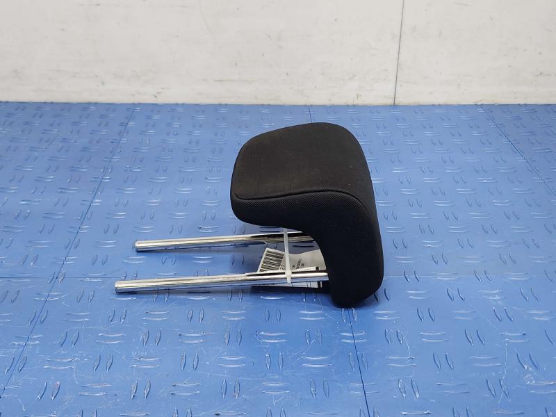 2013 Toyota Yaris Headrest