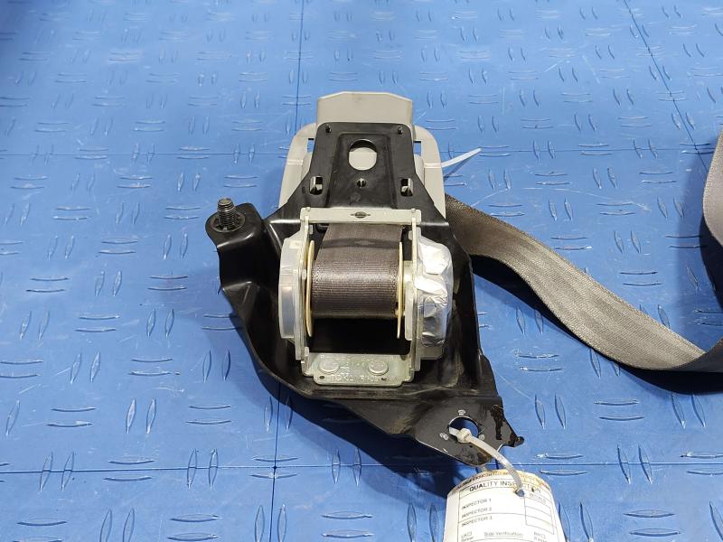 2007 Toyota RAV4 Rear Seat Belt