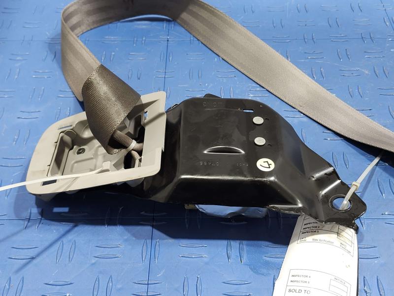 2007 Toyota RAV4 Rear Seat Belt