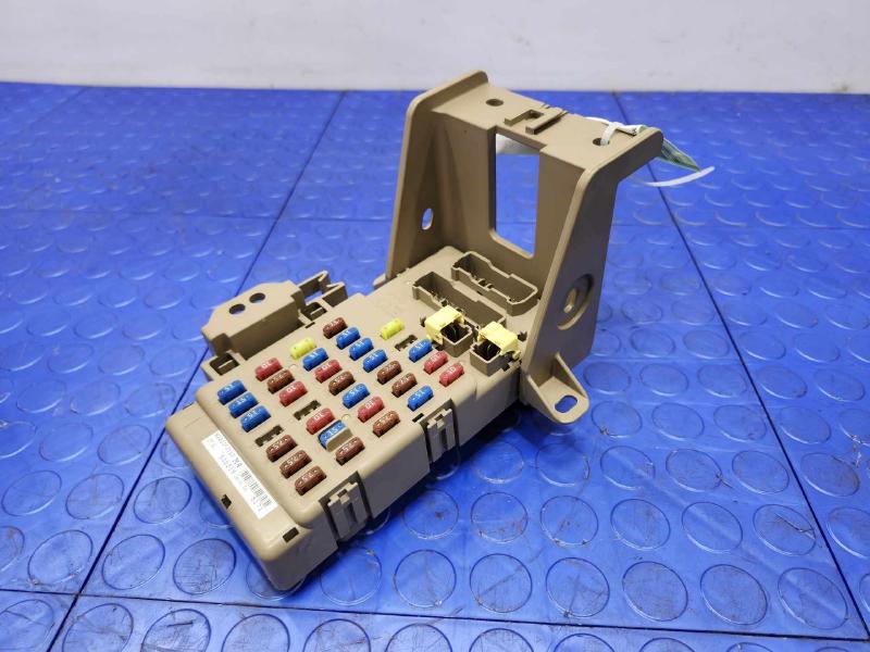 2014-2016 Subaru Forester Fuse Box Relay Junction Box OEM 82201FJ110