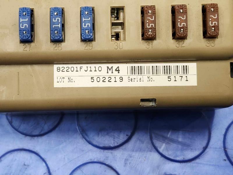 2014-2016 Subaru Forester Fuse Box Relay Junction Box OEM 82201FJ110
