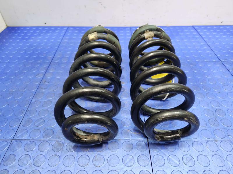 2015 Jeep Grand Cherokee Coil/Air Spring