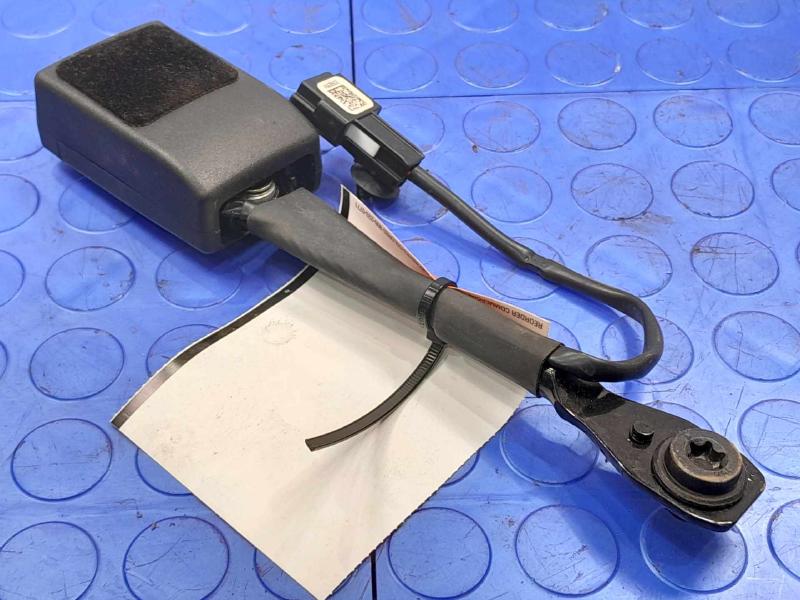 2013 Cadillac ATS Front Seat Belt