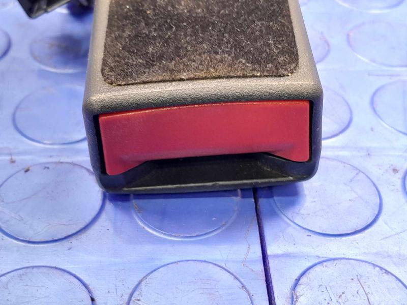2013 Cadillac ATS Front Seat Belt