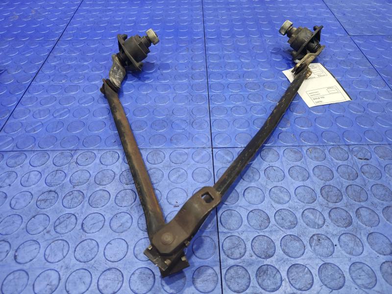 2004 Ford Explorer Wiper Trans. Linkage