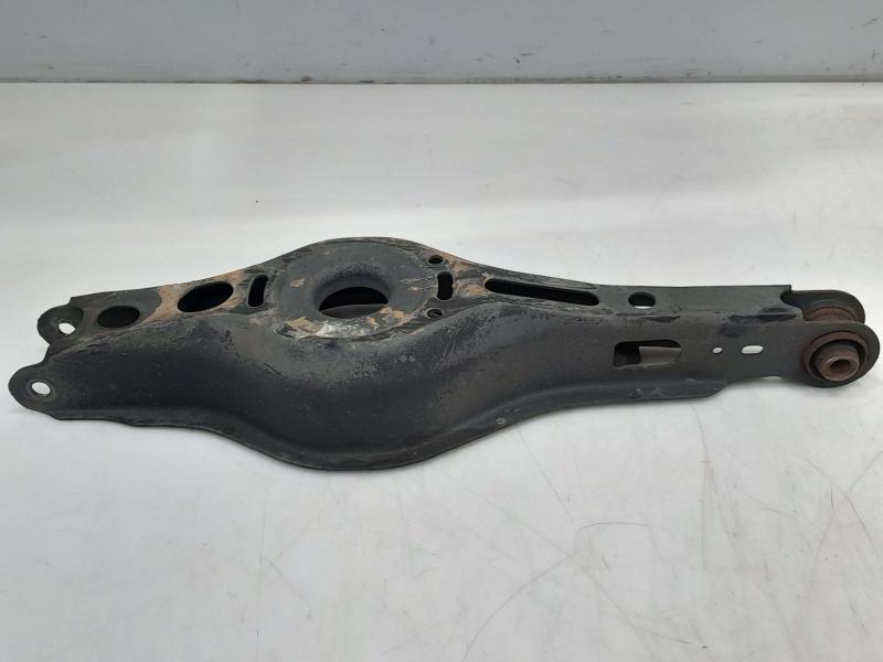 2018 Toyota Prius Lower Control Arm Rr