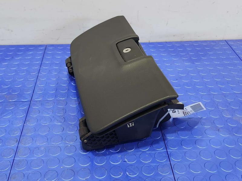 2014 Chevrolet Silverado 1500 Glove Box