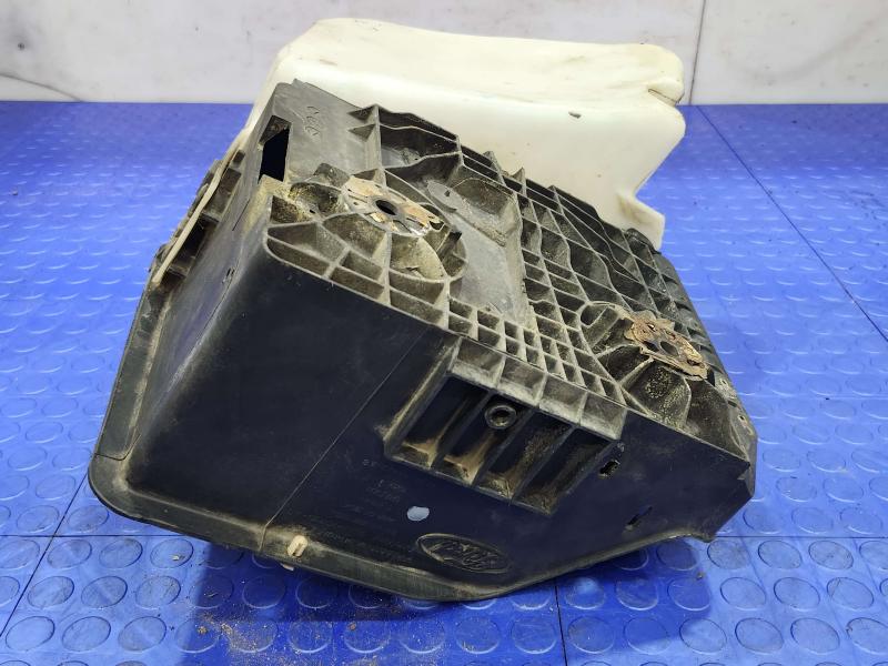 2013 Ford F-150 Washer Bottle