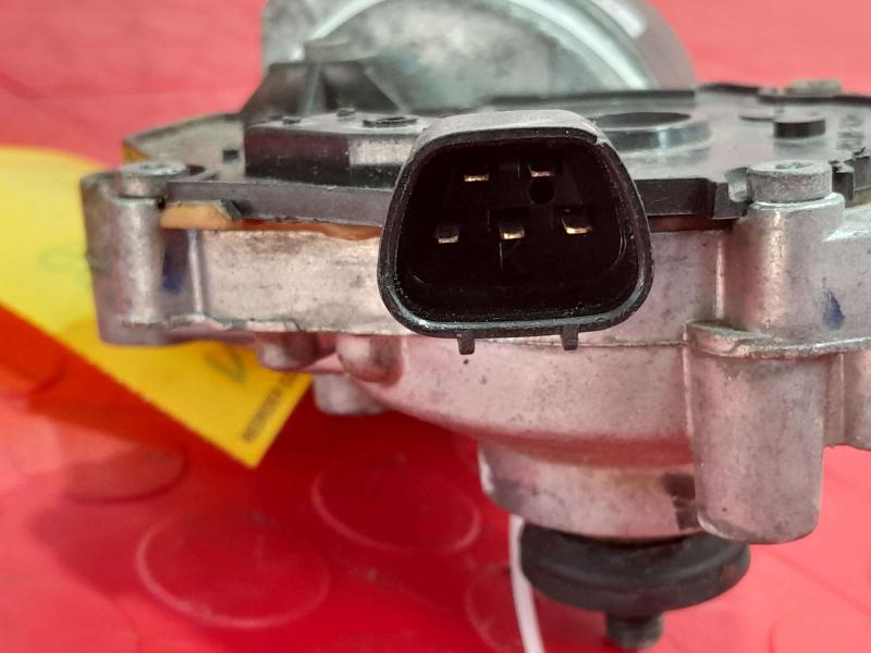 2014 Chevrolet Silverado 1500 Wiper Motor Front