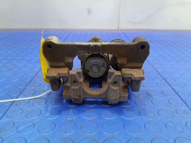 2015 Subaru Legacy Caliper
