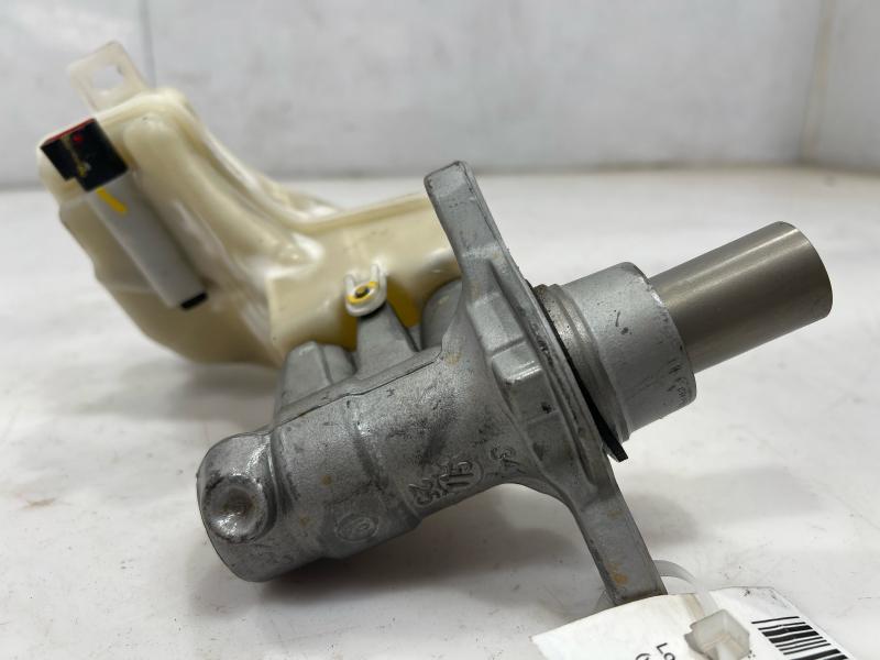 2015 Nissan Altima Master Cylinder