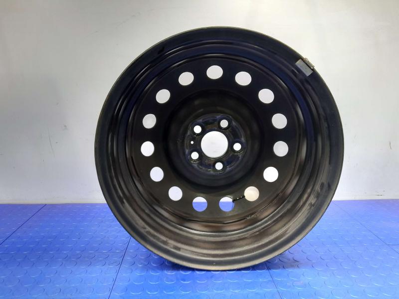 2022 Ford Maverick Wheel