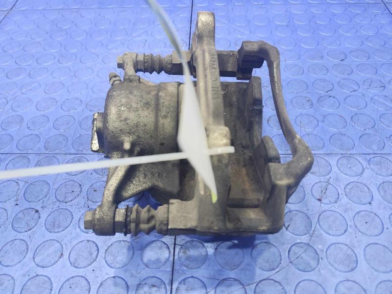 2015 Volkswagen Golf Caliper